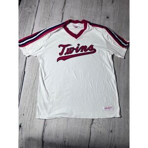 Mitchell & Ness Minnesota Twins V-Neck Jersey T-Shirt Mens XL White Red Vintage